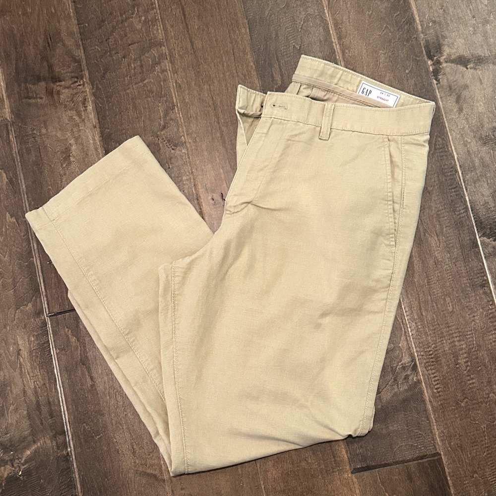 GAP Men's Khaki Chinos